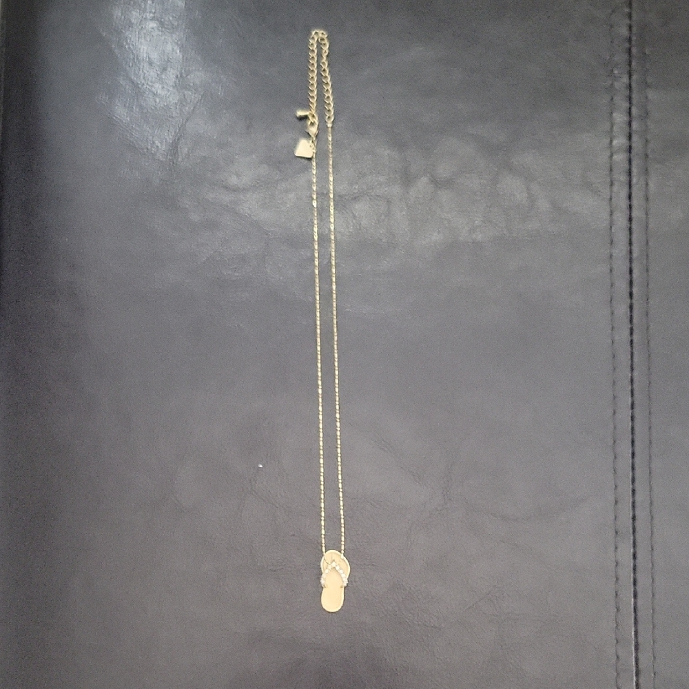 Cookie Lee Gold Pendant Necklace